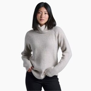 KUHL Sienna Sweater Sz M Grey